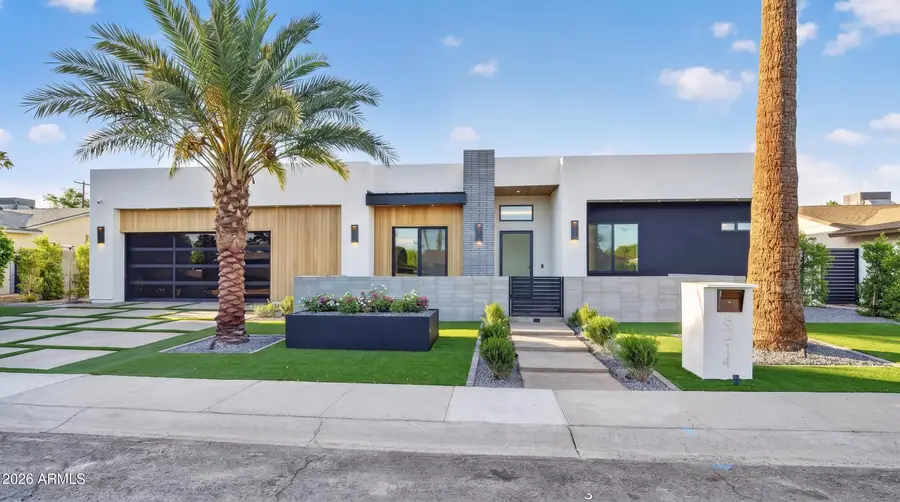 8214 E Hazelwood Street, Scottsdale, AZ 85251 - #3