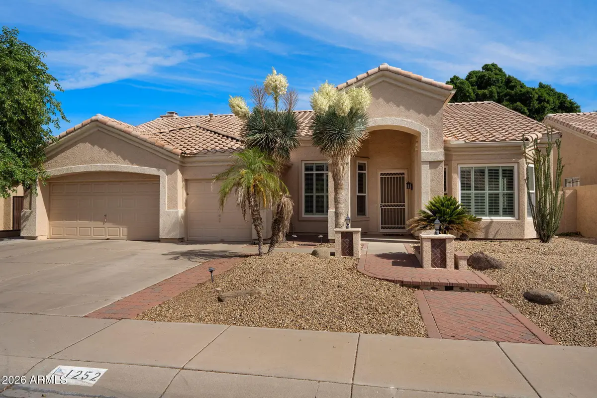 1252 W Bruce Avenue, Gilbert, AZ 85233 - #1
