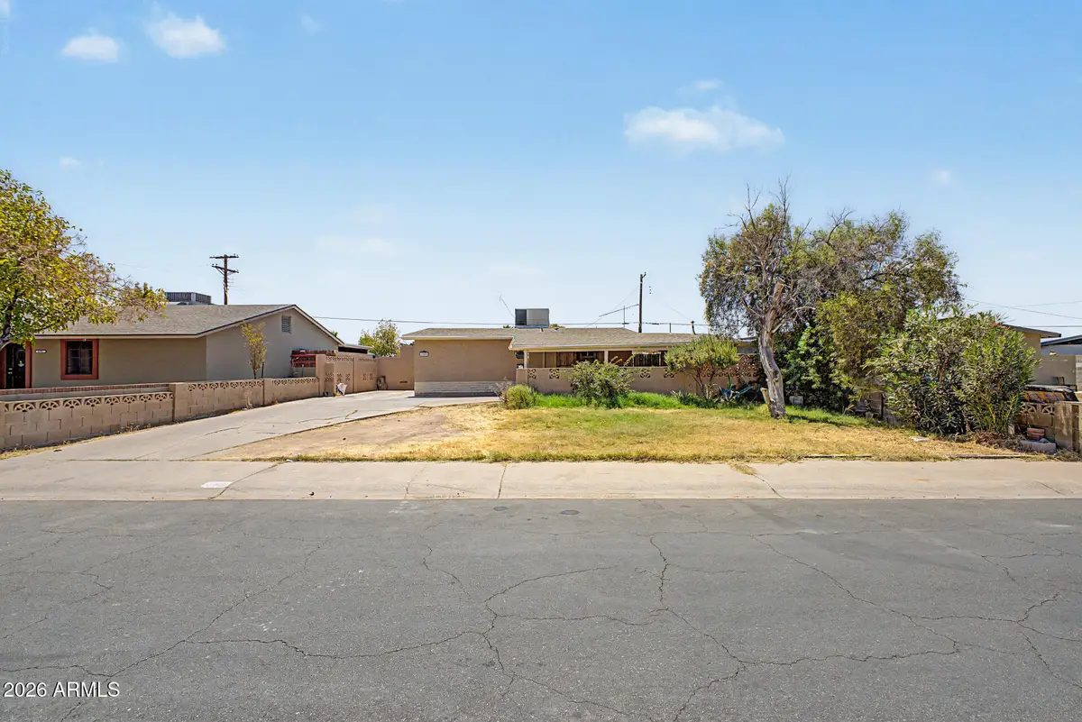 6909 W Wolf Street, Phoenix, AZ 85033 - #1