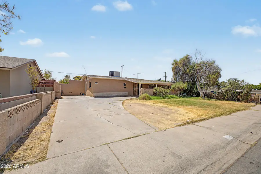 6909 W Wolf Street, Phoenix, AZ 85033 - #2