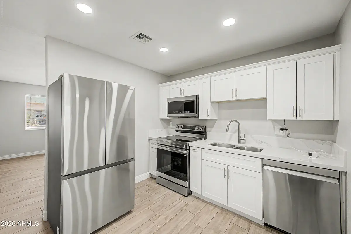 4044 W Burgess Lane, Phoenix, AZ 85041 - #1