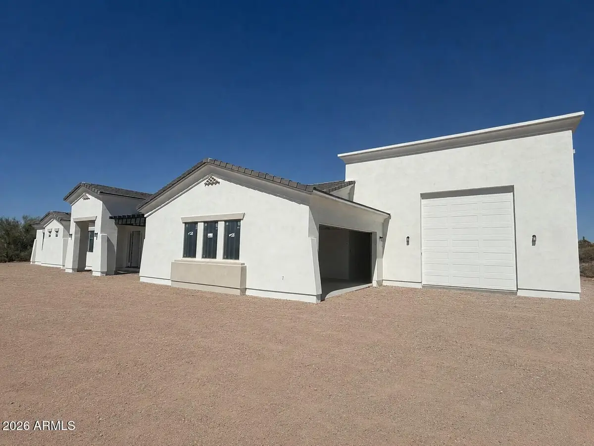 684 N Moon Road, Apache Junction, AZ 85119 - #1