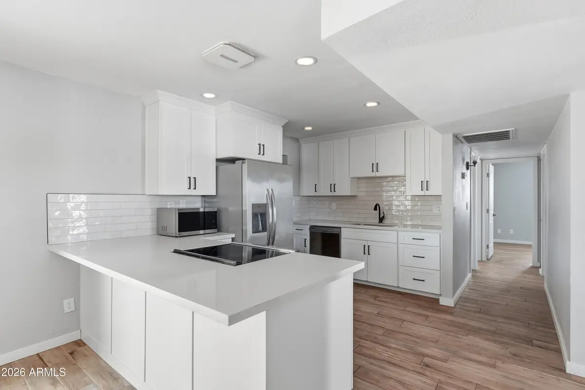 5630 W Wilshire Drive, Phoenix, AZ 85035 - #1