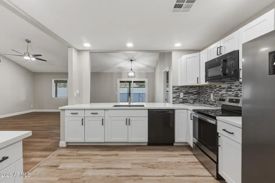 9033 W Vogel Avenue, Peoria, AZ 85345 - #2