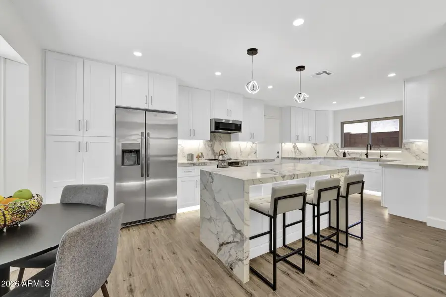 4760 W Wahalla Lane, Glendale, AZ 85308 - #3