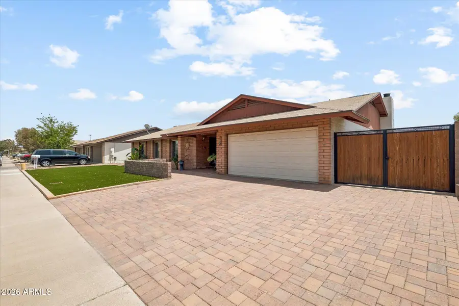 5809 W Purdue Avenue, Glendale, AZ 85302 - #2