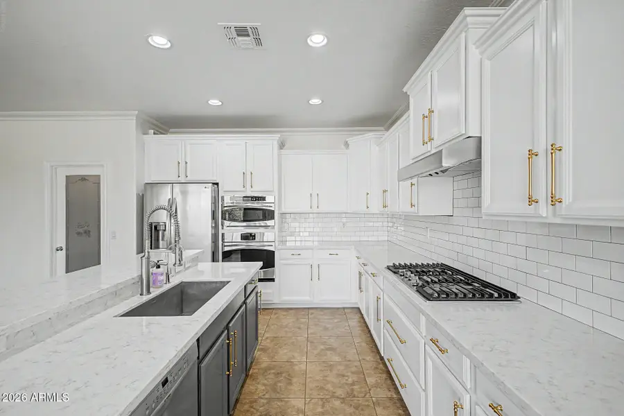 590 W Powell Way, Chandler, AZ 85248 - #3