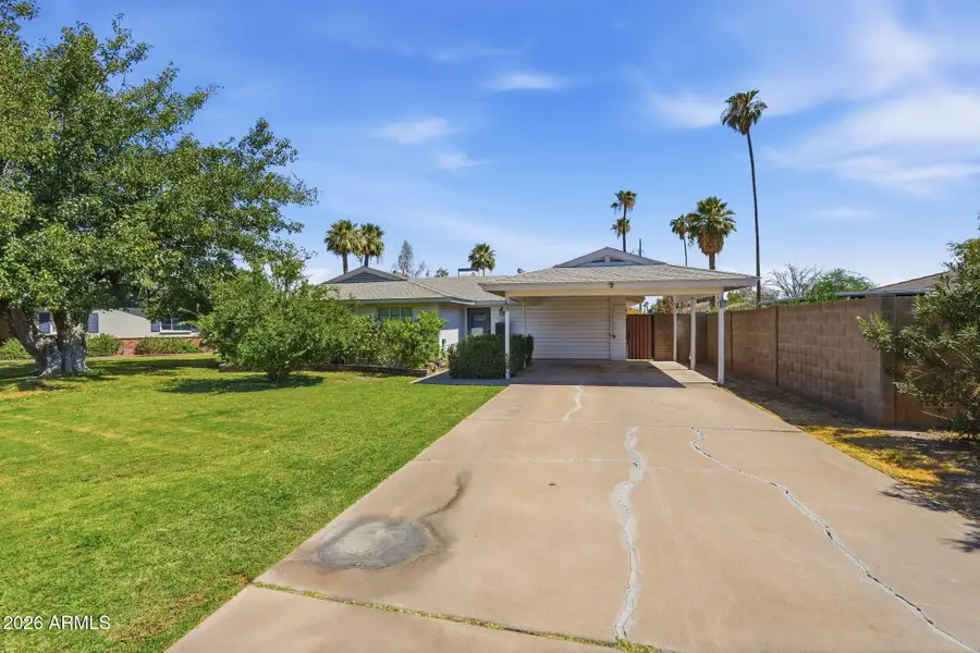 1321 E Earll Dr Drive, Phoenix, AZ 85014 - #2