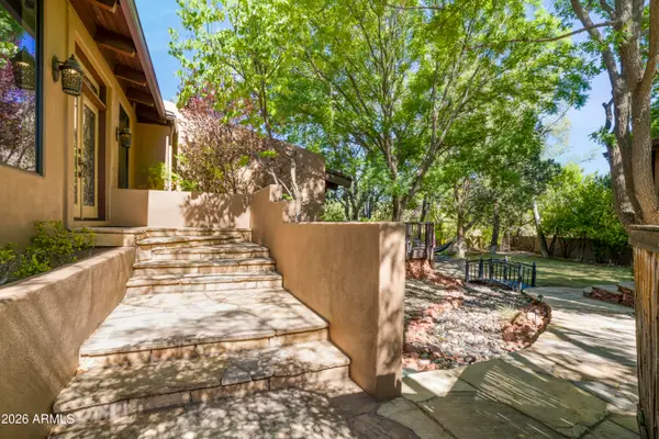 230 Juniper Drive, Sedona, AZ 86336