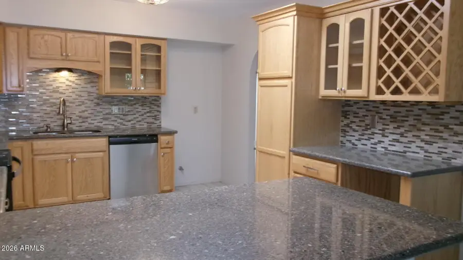 535 S Canyon Drive, Sierra Vista, AZ 85635 - #3