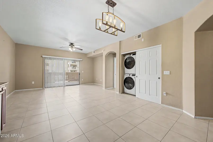 920 E Devonshire Avenue #2024, Phoenix, AZ 85014 - #2