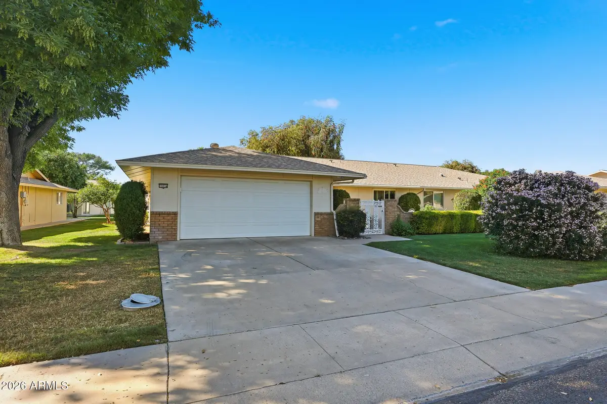 19034 N Signal Butte Circle, Sun City, AZ 85373 - #1