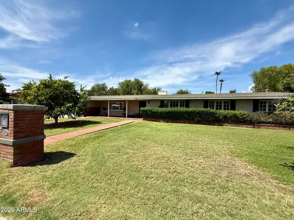 5948 E Calle Del Paisano --, Phoenix, AZ 85018