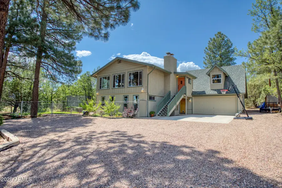 2611 Ellsworth Avenue, Show Low, AZ 85901 - #2