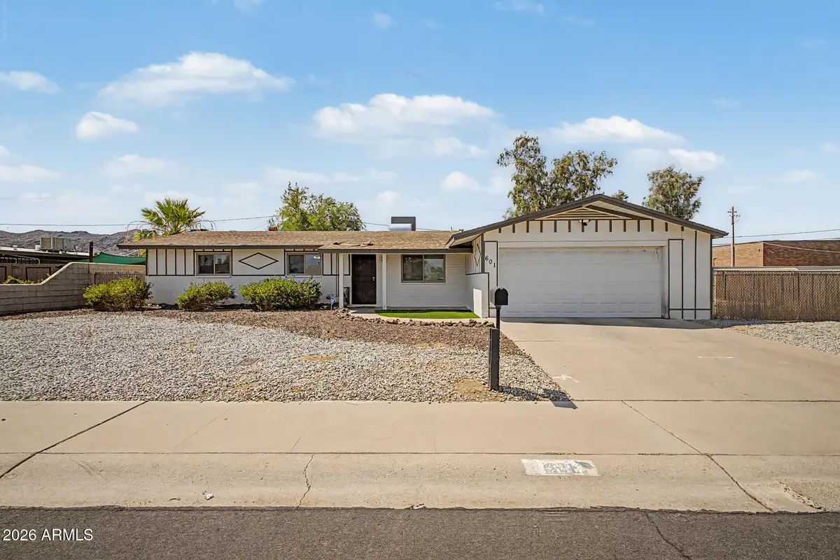 601 E Euclid Avenue, Phoenix, AZ 85042 - #1