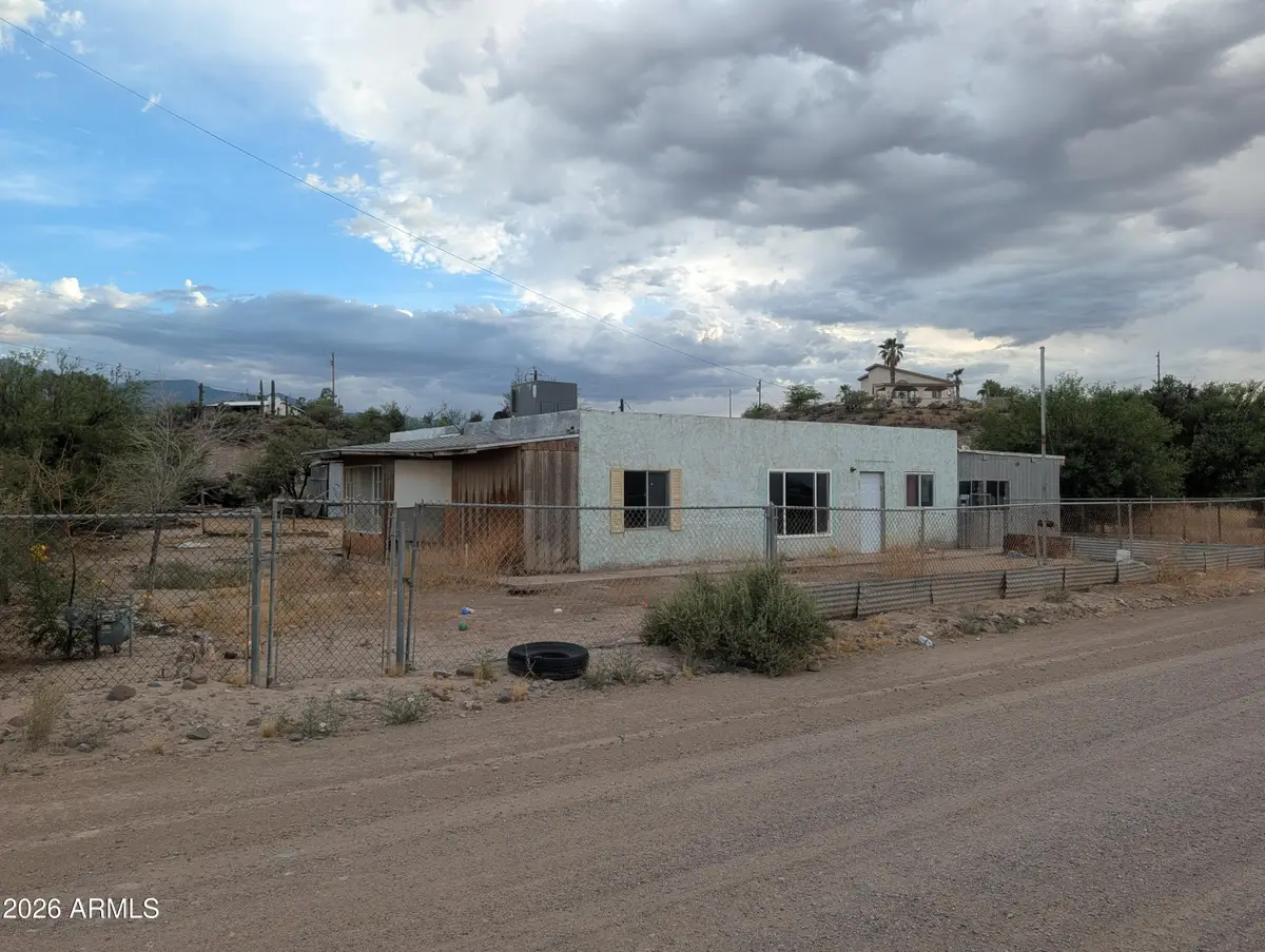 5285 W Layton Road, Thatcher, AZ 85552 - #1