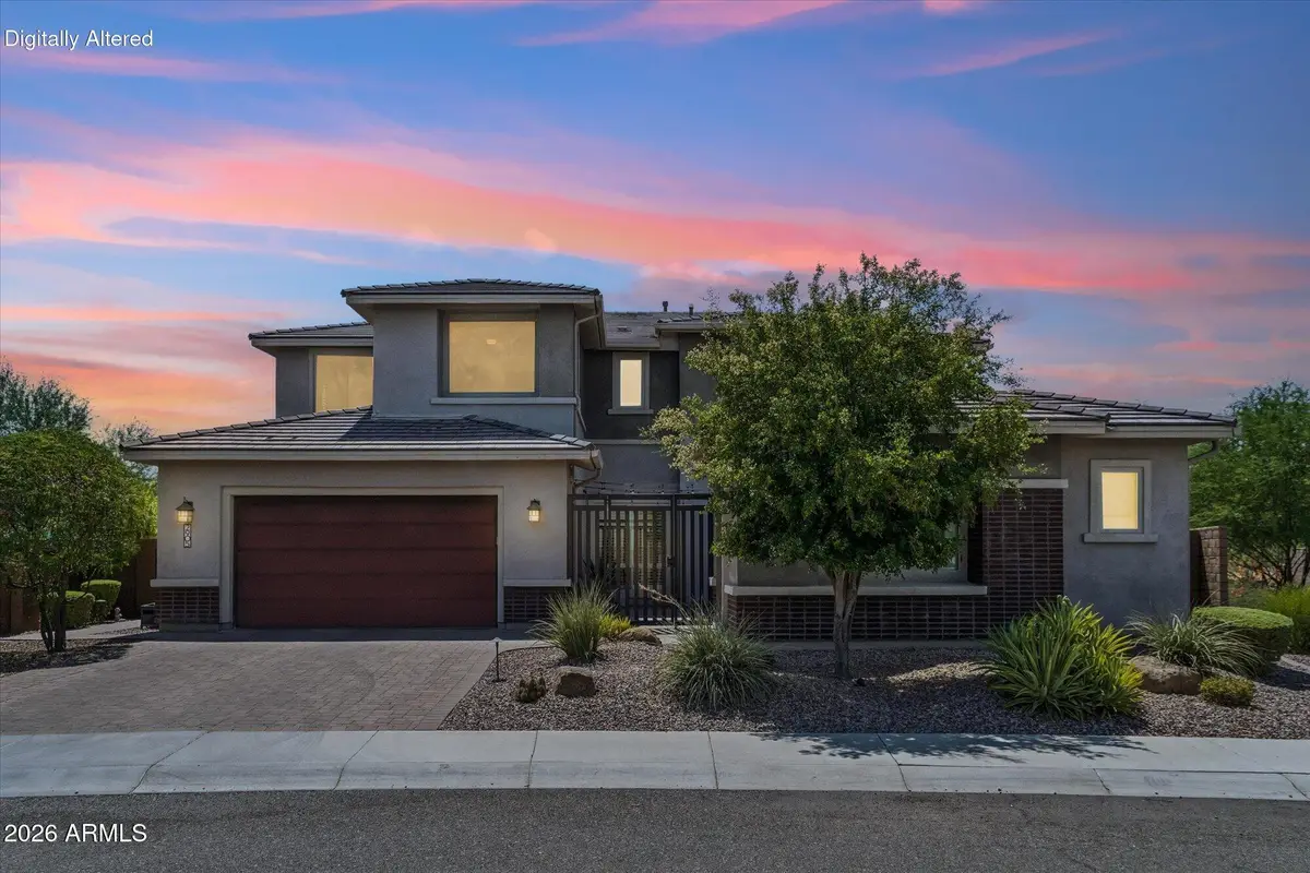 2905 E Los Gatos Drive, Phoenix, AZ 85050 - #1