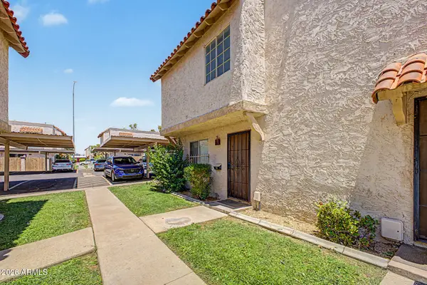1212 E Lawrence Lane, Phoenix, AZ 85020