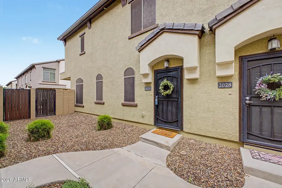 2725 E Mine Creek Road #1028, Phoenix, AZ 85024 - #3