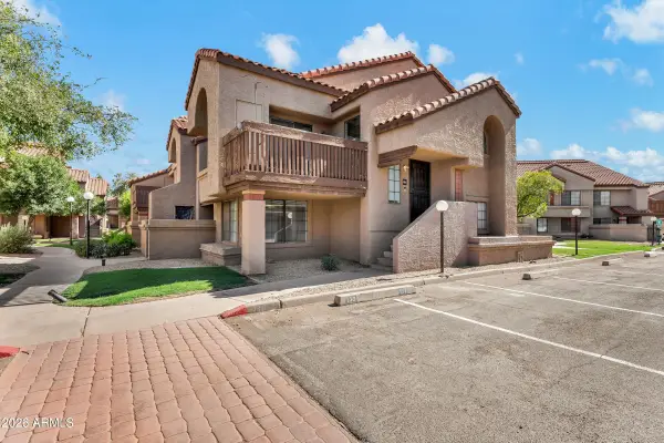 700 E Mesquite Circle #N226, Tempe, AZ 85288