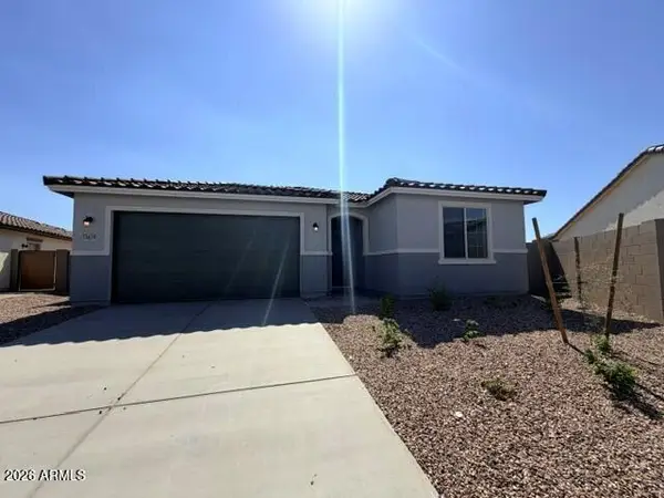 33628 N Hosta Drive, San Tan Valley, AZ 85143