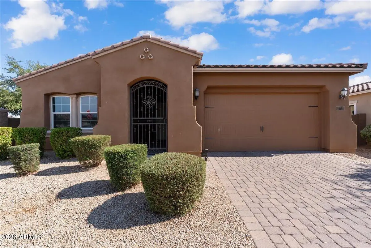 14751 W Pasadena Avenue, Litchfield Park, AZ 85340 - #1