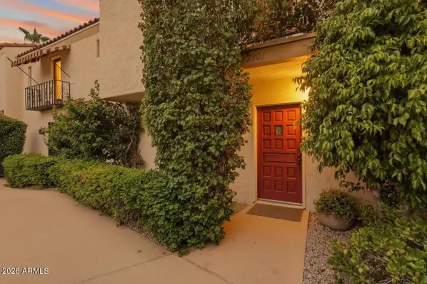 7301 E Thornwood Drive, Scottsdale, AZ 85251