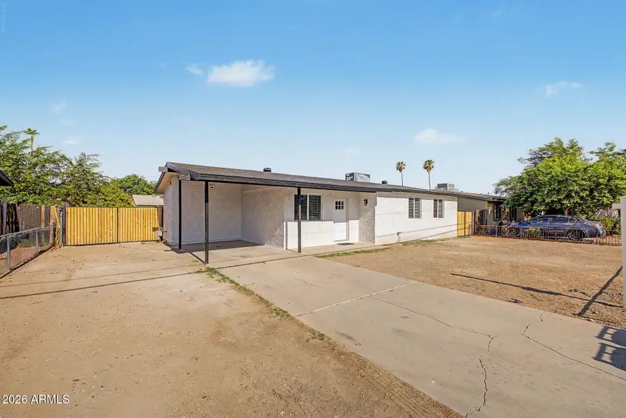 4137 N 75th Avenue, Phoenix, AZ 85033 - #2