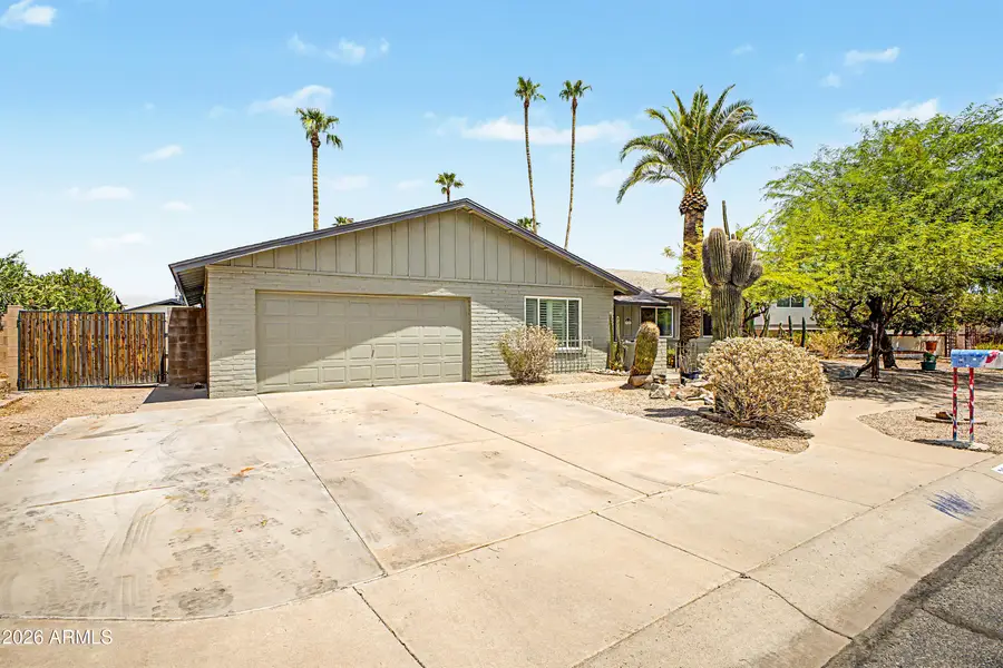 2642 W Juanita Circle, Mesa, AZ 85202 - #3