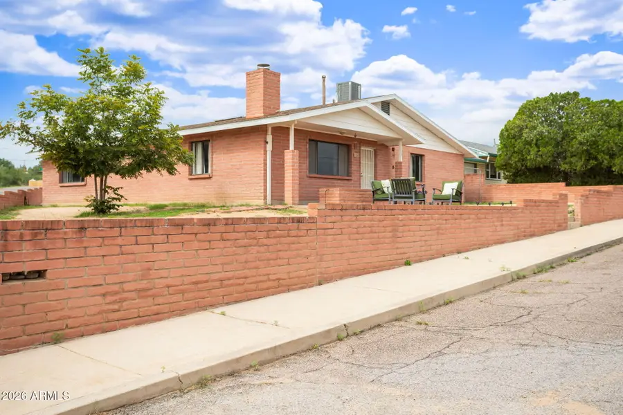 133 W Cottage Grove Avenue, Benson, AZ 85602 - #3