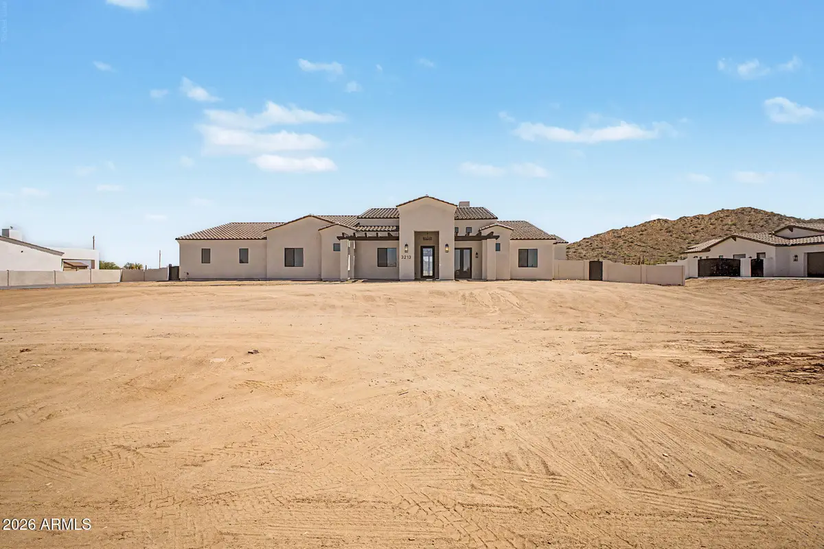 3213 W Lind Road, Queen Creek, AZ 85142 - #1