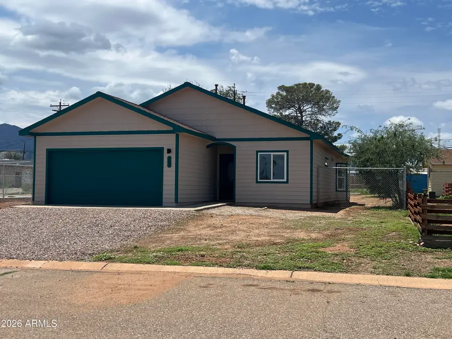 102 N 1st Street, Sierra Vista, AZ 85635 - #2