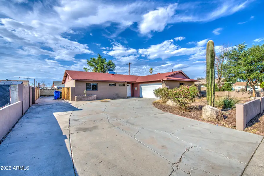 7922 W Earll Drive, Phoenix, AZ 85033 - #2