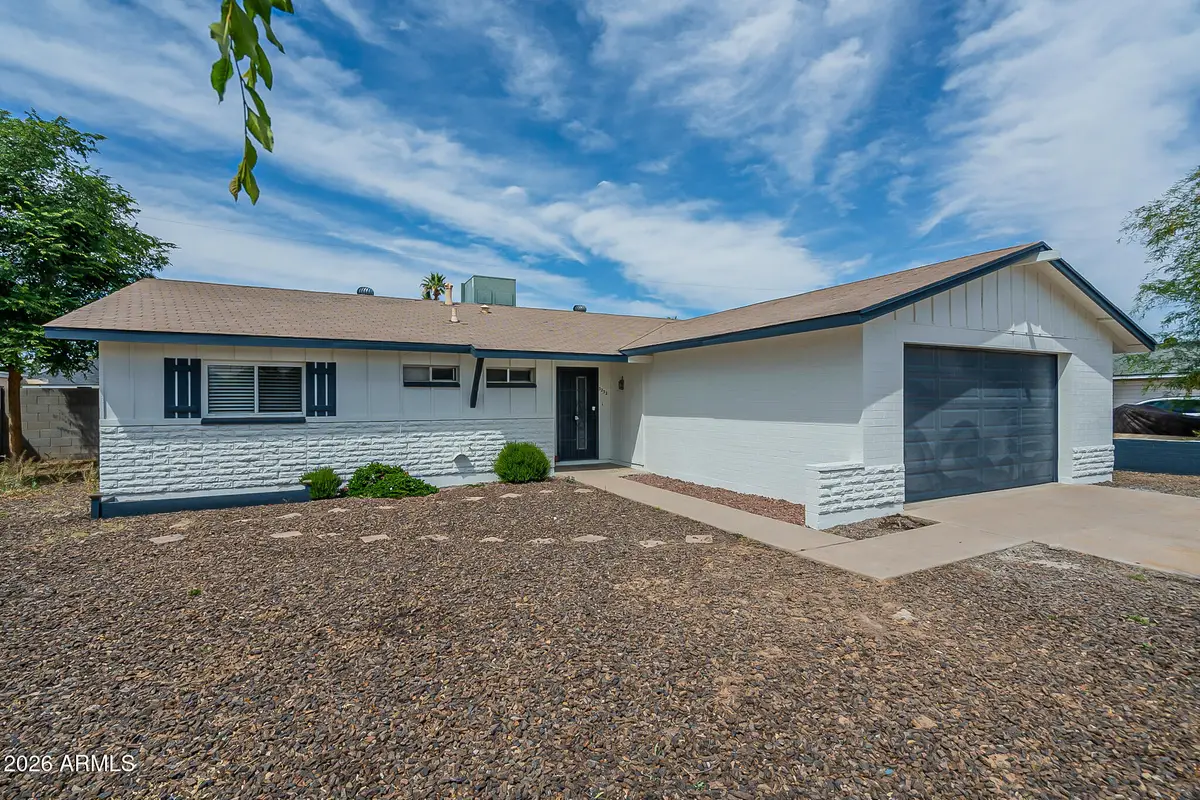 3232 E Emile Zola Avenue, Phoenix, AZ 85032 - #1