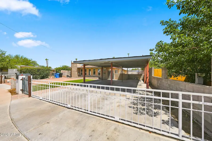 2922 E Kings Avenue, Phoenix, AZ 85032 - #2