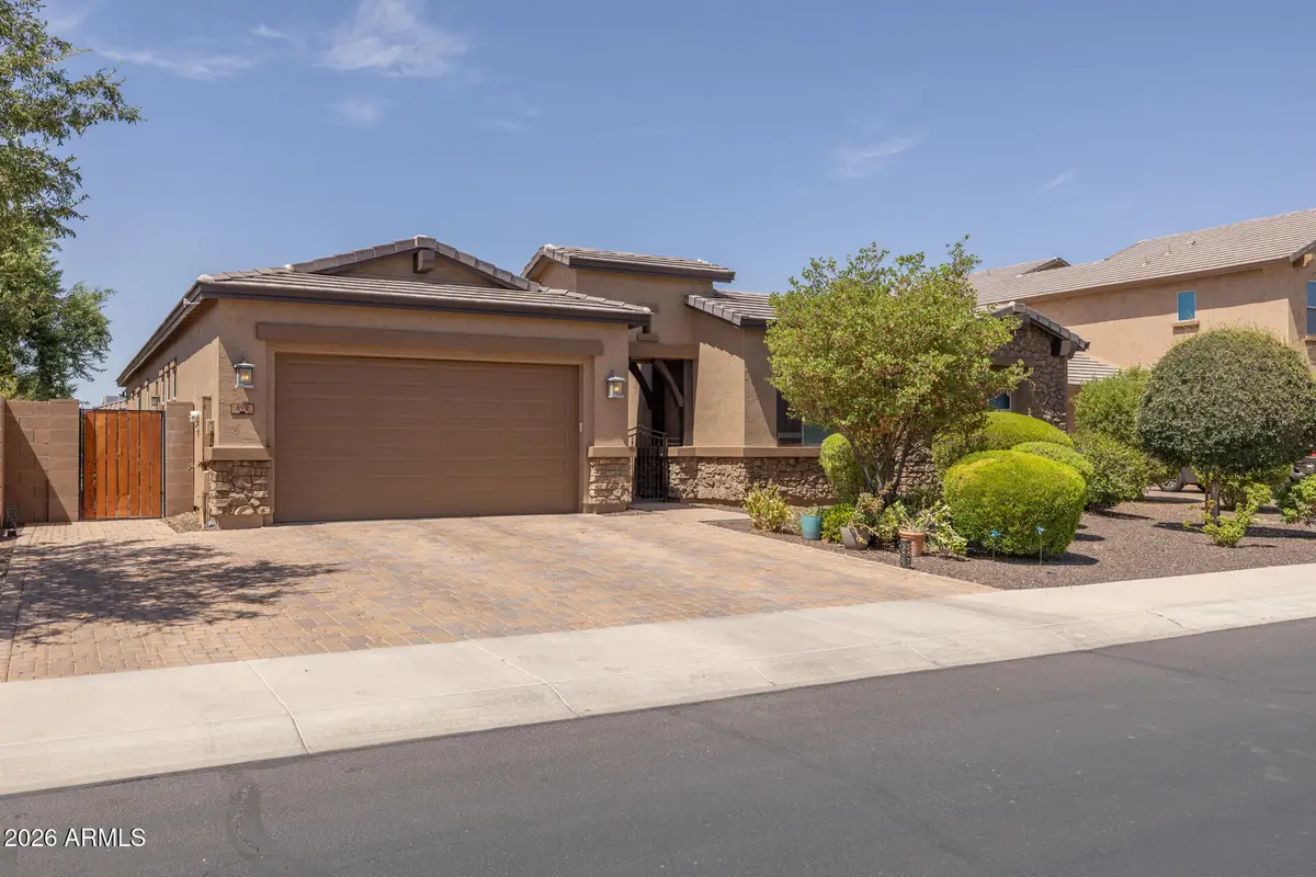 892 E Hampton Lane, Gilbert, AZ 85295 - #1