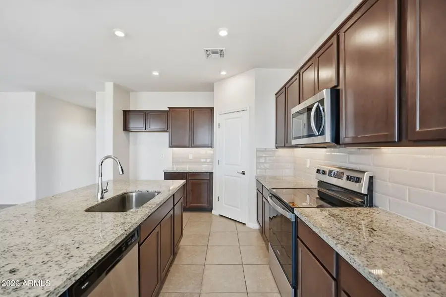 2050 E Piedmont Place, Casa Grande, AZ 85122 - #3