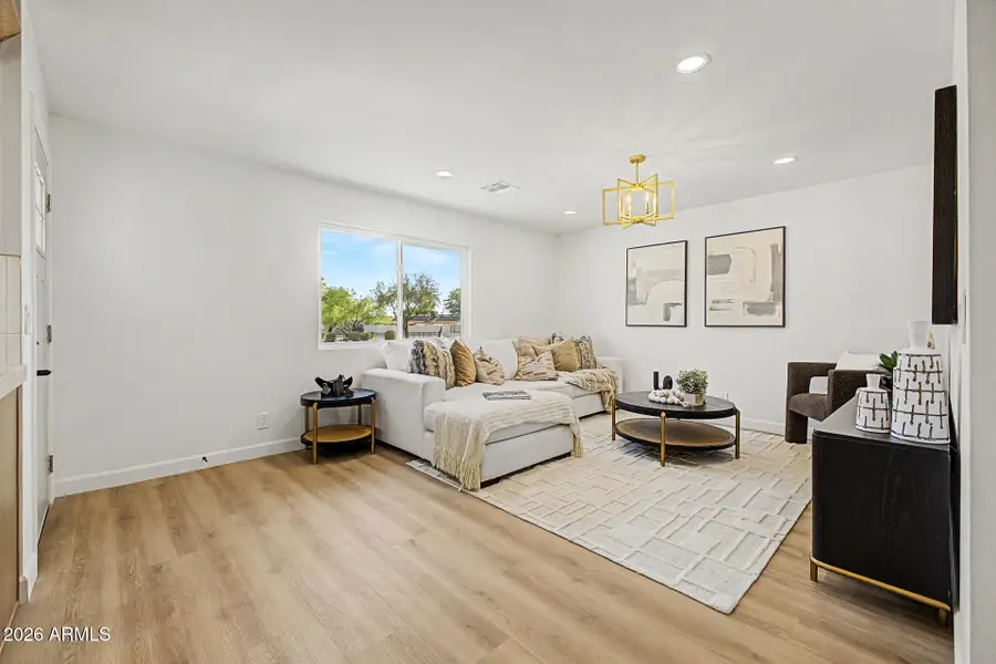 4916 W Grovers Avenue, Glendale, AZ 85308 - #3