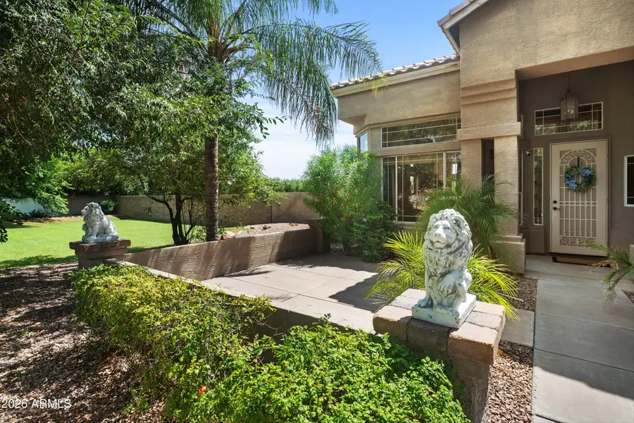 241 S Equestrian Court, Gilbert, AZ 85296 - #2