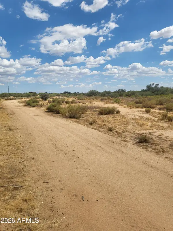 0 Haystack Lane, Congress, AZ 85332