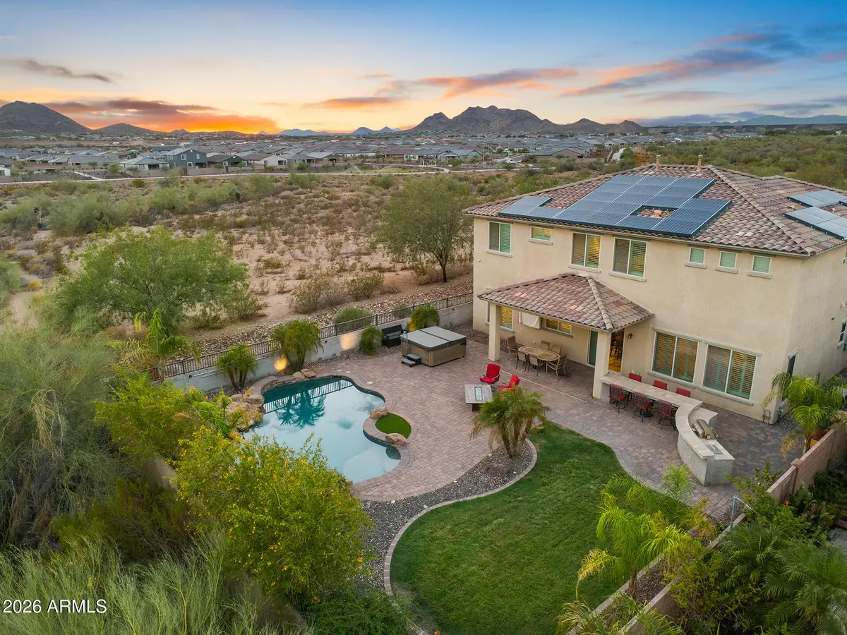 7427 W Saddlehorn Road, Peoria, AZ 85383 - #1