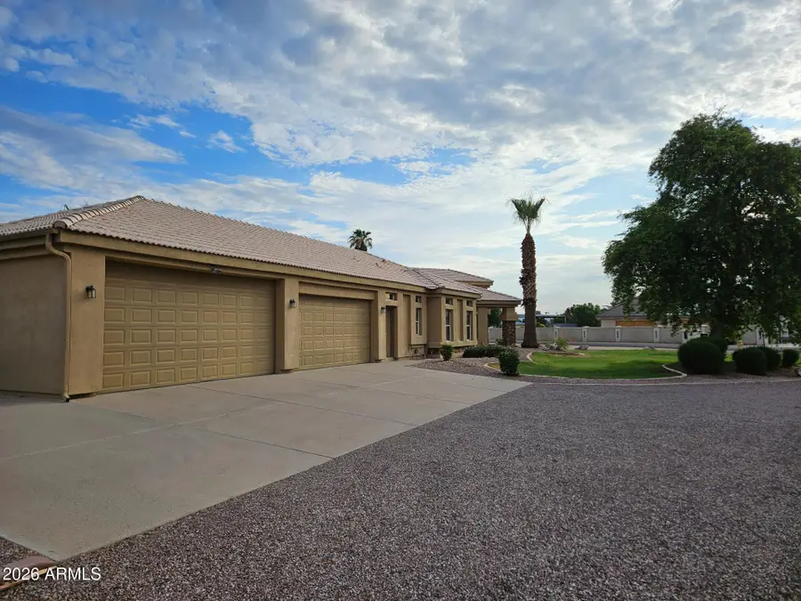 284 S 162nd Street, Gilbert, AZ 85296 - #2
