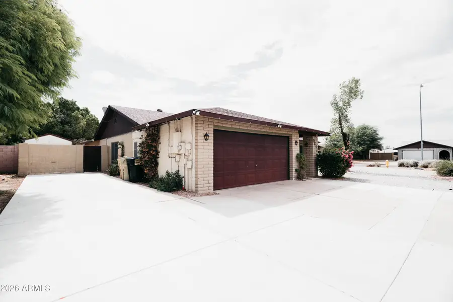 9801 N 49th Lane, Glendale, AZ 85302 - #3