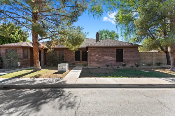 48 N Colonial Drive, Gilbert, AZ 85234