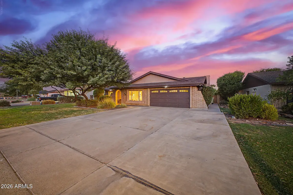 5309 W Sweetwater Avenue, Glendale, AZ 85304 - #1