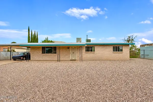565 Earl Drive, Sierra Vista, AZ 85635