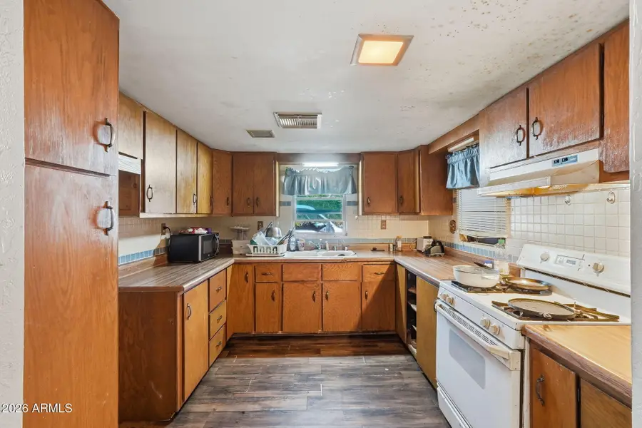 8145 E Butte Street, Mesa, AZ 85207 - #2
