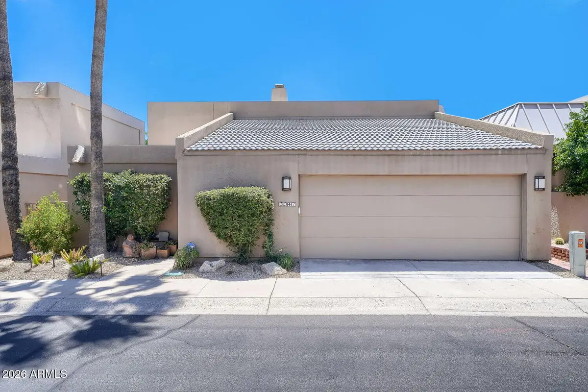 3047 E Stella Lane, Phoenix, AZ 85016 - #1