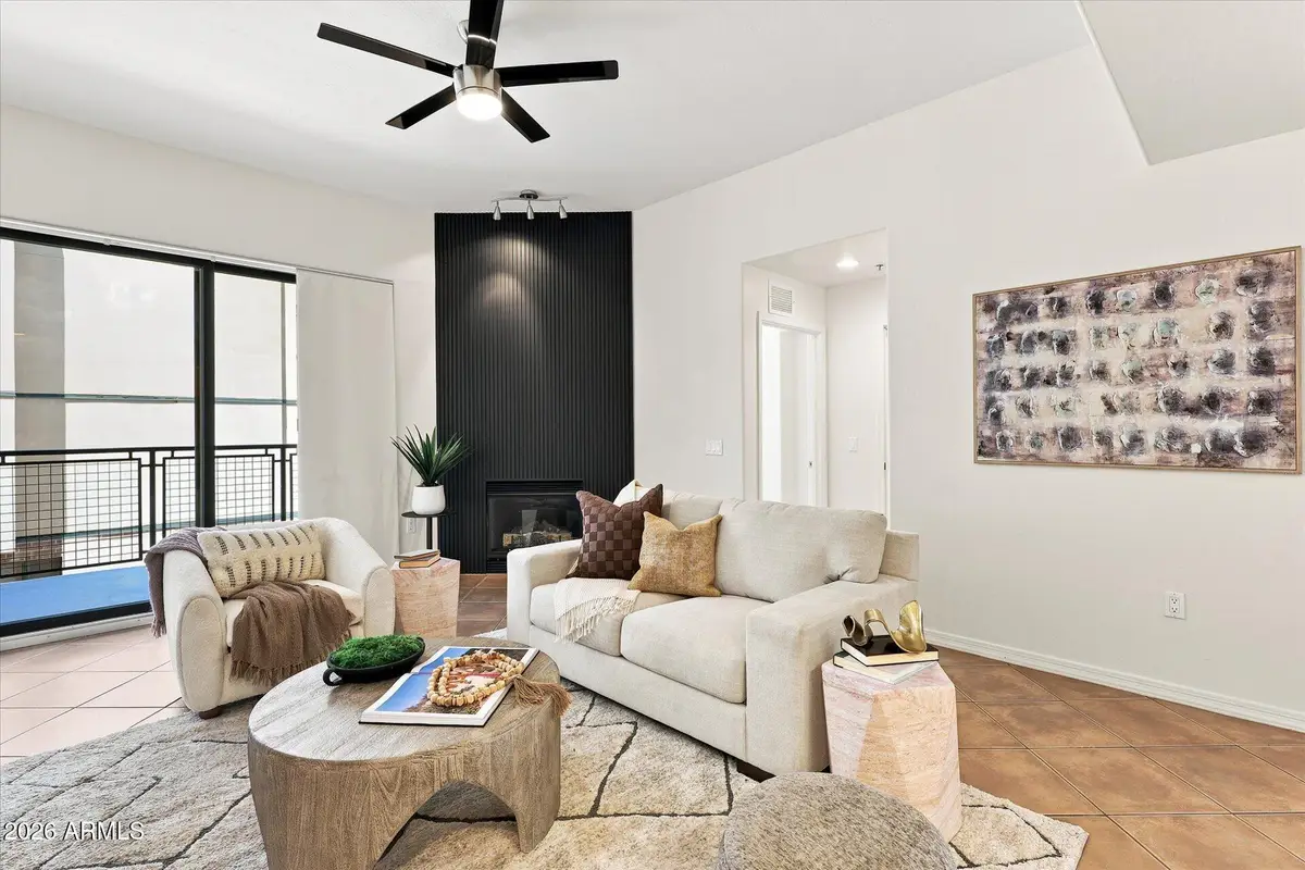 2302 N Central Avenue #313, Phoenix, AZ 85004 - #1