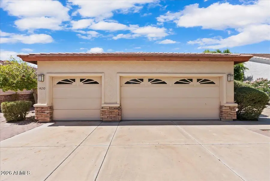 14210 W Greentree Drive S, Litchfield Park, AZ 85340 - #2